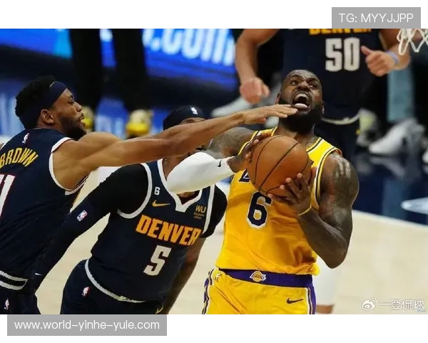 湖人队迎来全新阵容调整 詹姆斯与浓眉携手冲击总冠军